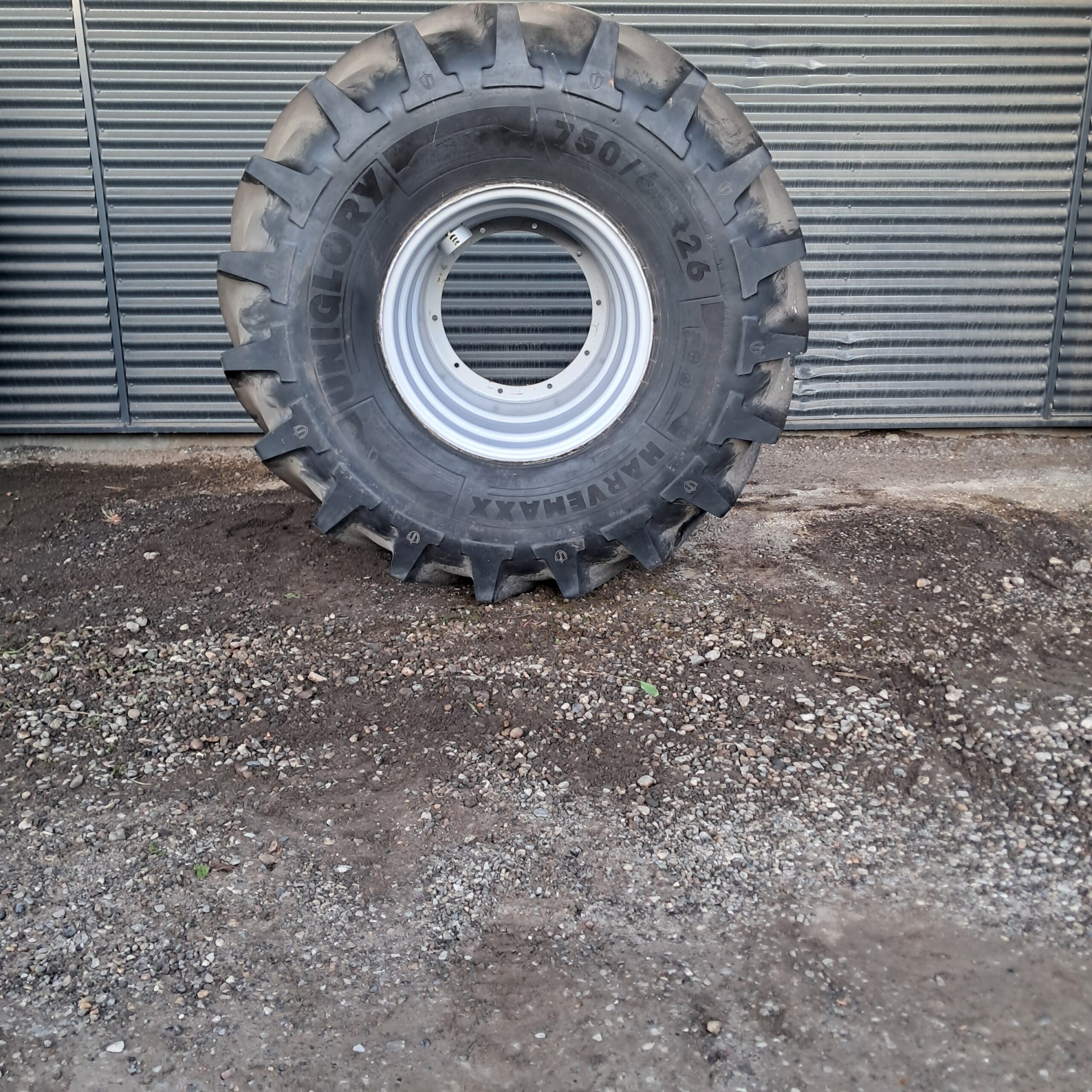 750/65R26 Uniglory 171A8 H9999(2)25DW26 12/371/425 ø24/RowMax/Sølv - Billede 2