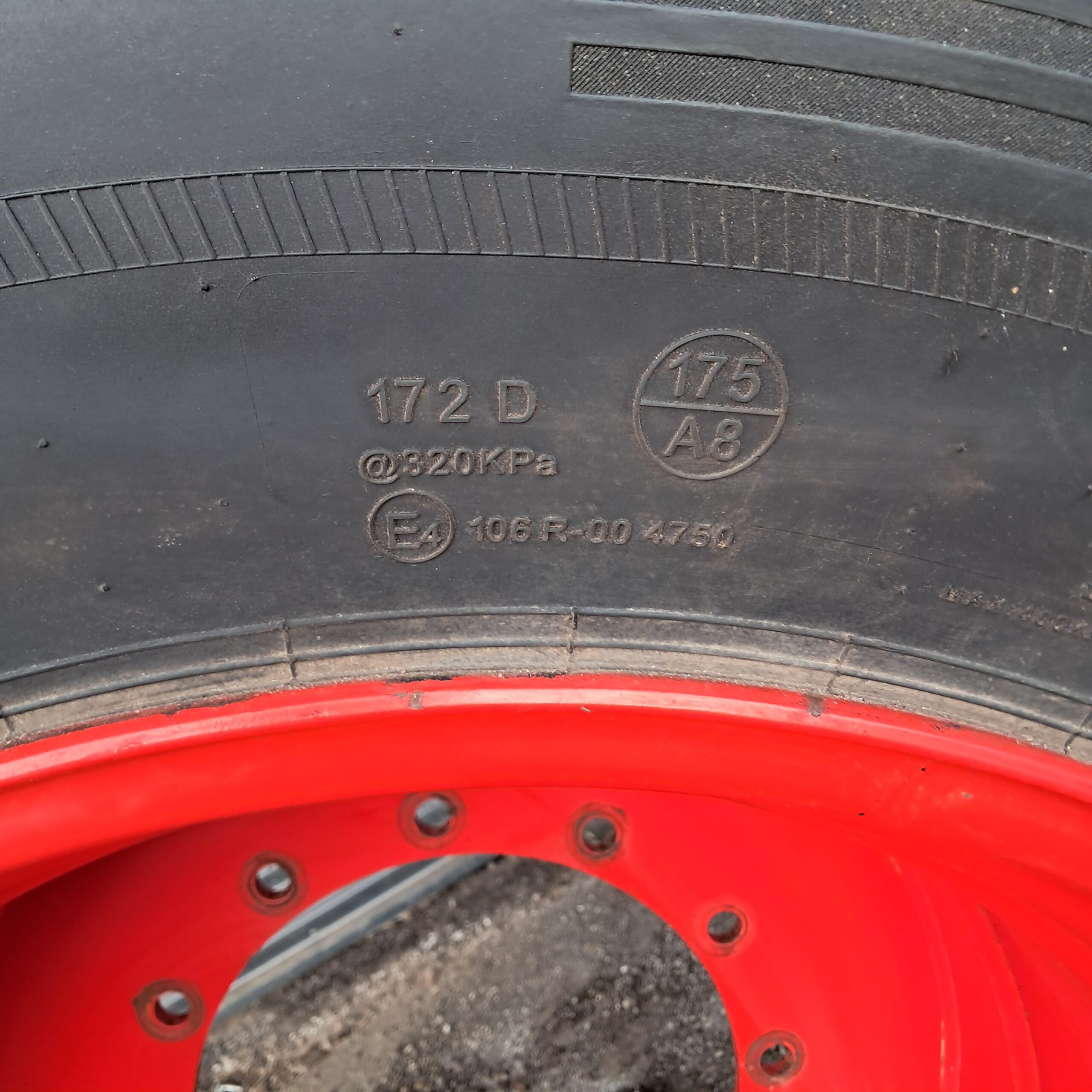650/75R32 Uniglory DEMO H1010(2)21DW32 12/371/425 ø24/15mm/rød - Billede 3