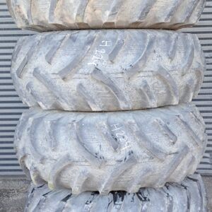 23.1-26 Petlas PD65 156A6 30mm H224(4)Brugt/20DW26 12/371/425 ET-35/JCB