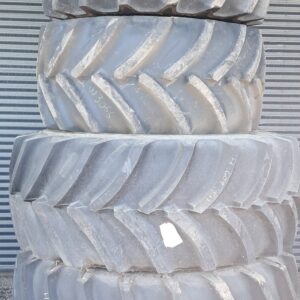 Goodyear 800/70R38 190B + 750/65R26 177D VF H9998(4)