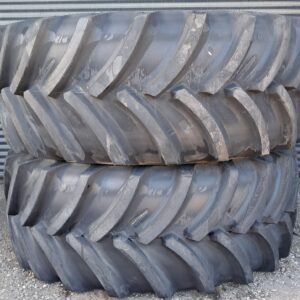 800/55R46 Goodyear DT830 182D(2)
28DW46 10/281/335 ø24 ET-85/ Fendt