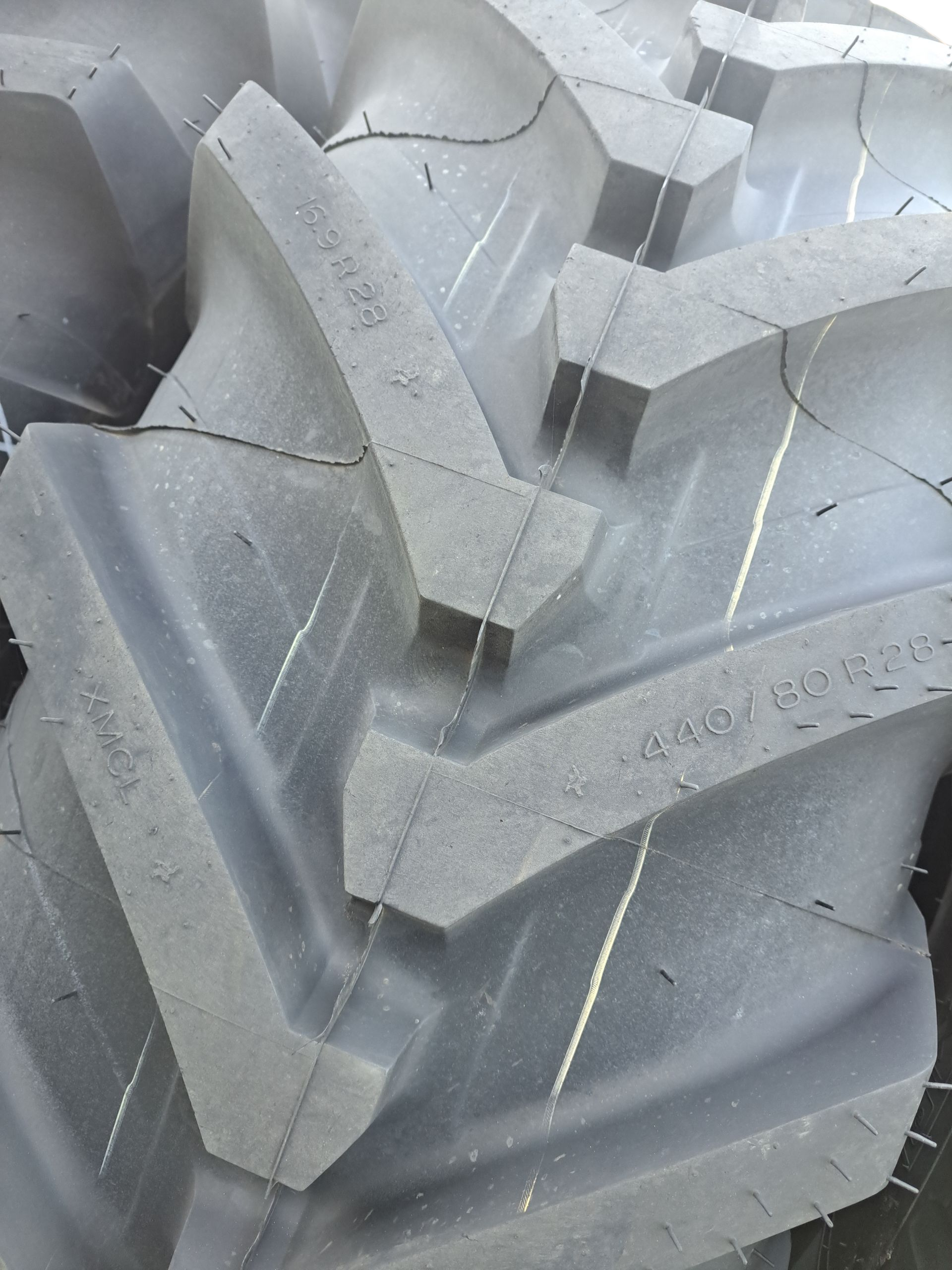 Michelin XMCL 440/80R28(4) 156A8 AFM - Billede 2